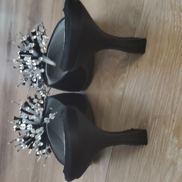 EUC Claudio Merrazi Glitzy Satin Kitten Heel Mules - Picture 9 of 11